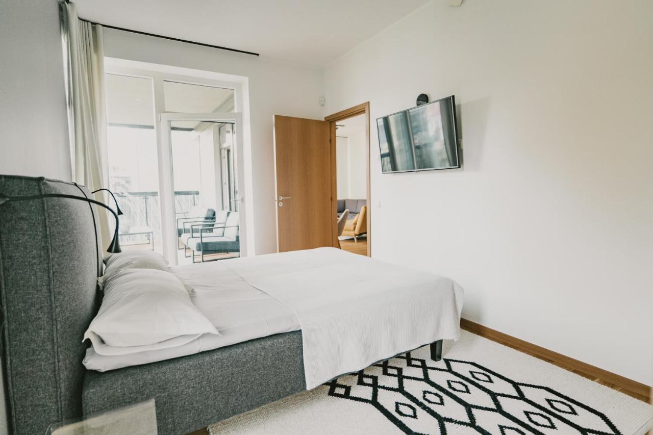 Oeoe Street Luxury Apartment With Terrace Tartu Exteriör bild