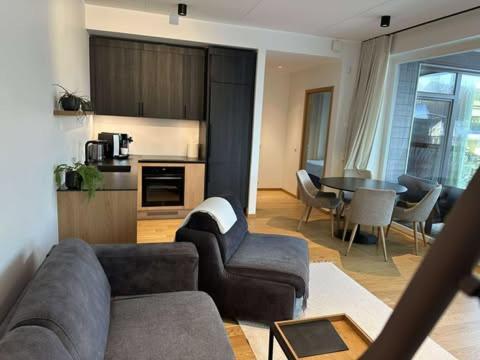 Oeoe Street Luxury Apartment With Terrace Tartu Exteriör bild
